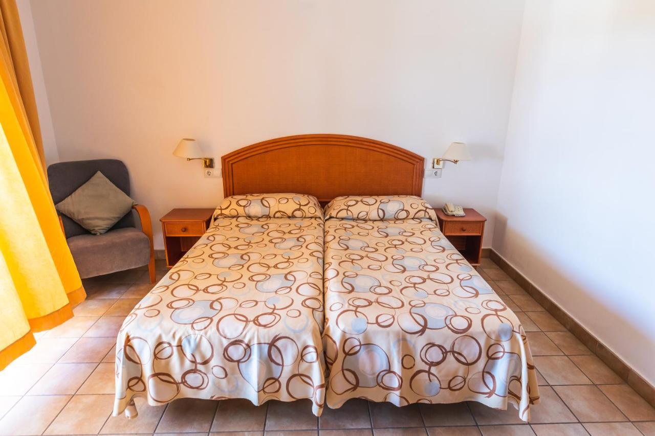 L'Alfas Oasis Hotel Л'Алфас дел Пи Екстериор снимка